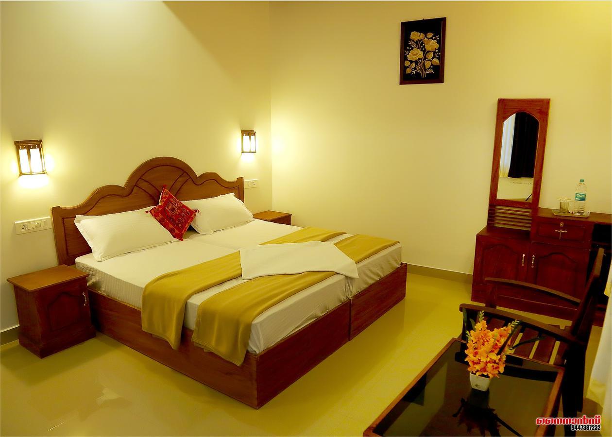 Holiday Villa Thekkady Buitenkant foto